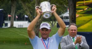 Harrington mempertahankan gelar AS Senior Terbuka dengan debutan Poulter keempat
| beritakitanih Harrington mempertahankan gelar AS Senior Terbuka dengan debutan Poulter keempat
| beritakitanih