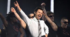 Harry Styles telah diberi lencana emas Blue Peter
| beritakitanih Harry Styles telah diberi lencana emas Blue Peter
| beritakitanih