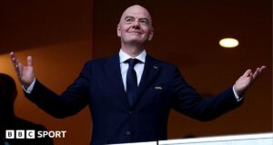 Infantino membuka pintu ke Piala Dunia yang diikuti 64 tim
| beritakitanih Infantino membuka pintu ke Piala Dunia yang diikuti 64 tim
| beritakitanih