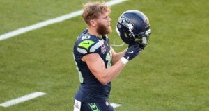 Investor Teknologi Vinod Khosla Akan Mengakuisisi NFL Seattle Seahawks seharga $9,6 Miliar
| beritakitanih Investor Teknologi Vinod Khosla Akan Mengakuisisi NFL Seattle Seahawks seharga $9,6 Miliar
| beritakitanih