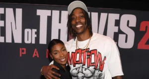 Istri Dwight Howard yang Terasing, Amy, Mengklaim Dia Menunda Perceraian: Dokumen
| beritakitanih Istri Dwight Howard yang Terasing, Amy, Mengklaim Dia Menunda Perceraian: Dokumen
| beritakitanih