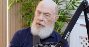 JK Simmons Menjelaskan Perasaannya atas Pembatalan Batgirl
| beritakitanih JK Simmons Menjelaskan Perasaannya atas Pembatalan Batgirl
| beritakitanih