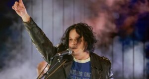 Jack White Mengundang Kuil Kembar Band ‘Setan’ untuk Dibuka untuknya
| beritakitanih Jack White Mengundang Kuil Kembar Band 'Setan' untuk Dibuka untuknya
| beritakitanih