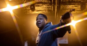 Jadakiss Menanggapi 38 Spesh di Lagu Dengan Fat Joe & Stove God Cooks: ‘Apakah Ini Tentang Sebuah Ayat atau Ini Tentang Karir?’
| beritakitanih Jadakiss Menanggapi 38 Spesh di Lagu Dengan Fat Joe & Stove God Cooks: 'Apakah Ini Tentang Sebuah Ayat atau Ini Tentang Karir?'
| beritakitanih