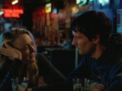 Jake Johnson & Dakota Fanning Membuat Keputusan Hubungan yang Buruk di Trailer The Sun Never Sets
| beritakitanih Jake Johnson & Dakota Fanning Membuat Keputusan Hubungan yang Buruk di Trailer The Sun Never Sets
| beritakitanih