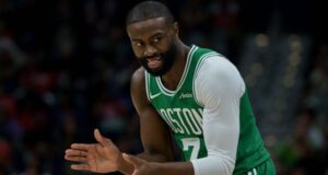 Jaylen Brown menggambarkan perdagangan ke Philadelphia 76ers dengan satu kata
| beritakitanih Jaylen Brown menggambarkan perdagangan ke Philadelphia 76ers dengan satu kata
| beritakitanih