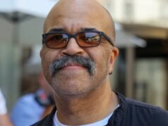 Jeffrey Wright Mengatakan Menjadi Kulit Hitam Adalah ‘Istilah Politik’, Berbicara Tentang Pelecehan Rasis Terhadap Kylian Mbappé: ‘Mereka Berpikir Mereka Dapat Mengurangi Betapa Kuatnya Dia Dengan Kebodohan Mereka’
| beritakitanih Jeffrey Wright Mengatakan Menjadi Kulit Hitam Adalah 'Istilah Politik', Berbicara Tentang Pelecehan Rasis Terhadap Kylian Mbappé: 'Mereka Berpikir Mereka Dapat Mengurangi Betapa Kuatnya Dia Dengan Kebodohan Mereka'
| beritakitanih