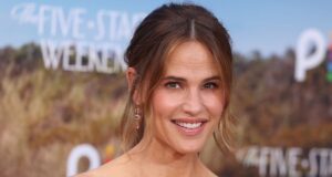 Jennifer Garner Berbagi Bagaimana 13 Terjadi 30 Reboot Honors Film 2004
| beritakitanih Jennifer Garner Berbagi Bagaimana 13 Terjadi 30 Reboot Honors Film 2004
| beritakitanih