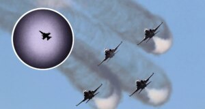 Jet generasi keenam yang dapat melawan ancaman tingkat lanjut secara akurat dirancang untuk memperkuat kekuatan Inggris, Jepang, dan Italia
| beritakitanih Jet generasi keenam yang dapat melawan ancaman tingkat lanjut secara akurat dirancang untuk memperkuat kekuatan Inggris, Jepang, dan Italia
| beritakitanih