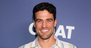 Joe Amabile dari Bachelorette Didiagnosis Dengan Lesi Otak, Kemungkinan Tumor
| beritakitanih Joe Amabile dari Bachelorette Didiagnosis Dengan Lesi Otak, Kemungkinan Tumor
| beritakitanih