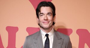 John Mulaney Membuat Sejarah di Chicago, Menghadirkan David Letterman, Fred Armisen, dan Richard Kind
| beritakitanih John Mulaney Membuat Sejarah di Chicago, Menghadirkan David Letterman, Fred Armisen, dan Richard Kind
| beritakitanih