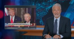 Jon Stewart Kecam Reaksi Donald Trump atas Kematian Lindsey Graham
| beritakitanih Jon Stewart Kecam Reaksi Donald Trump atas Kematian Lindsey Graham
| beritakitanih