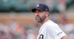 Justin Verlander mengumumkan dia akan pensiun setelah musim 2026, menerima anggukan sebagai ‘Legend Pick’ untuk Game All-Star ke-10
| beritakitanih Justin Verlander mengumumkan dia akan pensiun setelah musim 2026, menerima anggukan sebagai 'Legend Pick' untuk Game All-Star ke-10
| beritakitanih