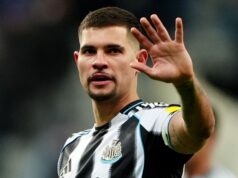 Kapten Newcastle Guimaraes memberi tahu klub bahwa dia ingin bergabung dengan Arsenal
| beritakitanih Kapten Newcastle Guimaraes memberi tahu klub bahwa dia ingin bergabung dengan Arsenal
| beritakitanih