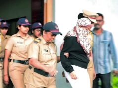 Kasus pembunuhan Ketan Agarwal: Pengadilan menolak permohonan hak asuh polisi, mengirim terdakwa ke penahanan yudisial
| beritakitanih Kasus pembunuhan Ketan Agarwal: Pengadilan menolak permohonan hak asuh polisi, mengirim terdakwa ke penahanan yudisial
| beritakitanih