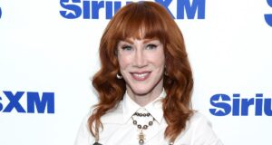 Kathy Griffin, 65, Keras Meluncurkan Kisah Asmara Dengan Anak Berusia 22 Tahun
| beritakitanih Kathy Griffin, 65, Keras Meluncurkan Kisah Asmara Dengan Anak Berusia 22 Tahun
| beritakitanih