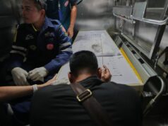 Korban tewas akibat kebakaran bar musik di Bangkok meningkat menjadi 30 orang, puluhan lainnya masih dirawat di rumah sakit
| beritakitanih Korban tewas akibat kebakaran bar musik di Bangkok meningkat menjadi 30 orang, puluhan lainnya masih dirawat di rumah sakit
| beritakitanih