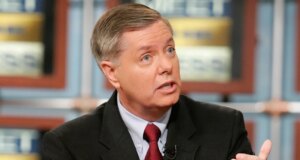 Lindsey Graham Meninggal Sehari Sebelum Jadwal Penampilan ‘Meet the Press’ ke-64
| beritakitanih Lindsey Graham Meninggal Sehari Sebelum Jadwal Penampilan 'Meet the Press' ke-64
| beritakitanih