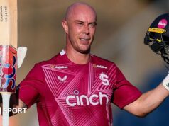 Lynn membawa Northants ke perempat final T20 Blast
| beritakitanih Lynn membawa Northants ke perempat final T20 Blast
| beritakitanih