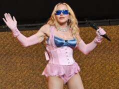 Madonna Kembali ke Nomor Satu di Tangga Lagu Dengan ‘Confessions II’
| beritakitanih Madonna Kembali ke Nomor Satu di Tangga Lagu Dengan 'Confessions II'
| beritakitanih