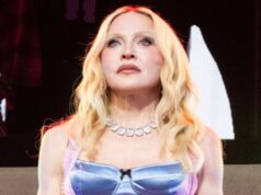 Madonna Membuat Sejarah Musik Dengan Album Confessions II
| beritakitanih Madonna Membuat Sejarah Musik Dengan Album Confessions II
| beritakitanih