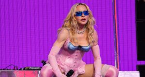 Madonna menanggapi kesuksesan ‘Confessions II’: “Kata-kata tidak dapat mengungkapkan betapa bersyukur dan terkejutnya saya”
| beritakitanih Madonna menanggapi kesuksesan 'Confessions II': “Kata-kata tidak dapat mengungkapkan betapa bersyukur dan terkejutnya saya”
| beritakitanih