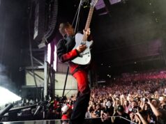 Matt Bellamy dari Muse berbicara tentang rencana untuk menandai peringatan 20 tahun ‘Black Holes & Revelations’
| beritakitanih Matt Bellamy dari Muse berbicara tentang rencana untuk menandai peringatan 20 tahun 'Black Holes & Revelations'
| beritakitanih