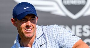 McIlroy dalam pertandingan lima arah saat nama-nama besar melakukan pergerakan awal di Skotlandia
| beritakitanih McIlroy dalam pertandingan lima arah saat nama-nama besar melakukan pergerakan awal di Skotlandia
| beritakitanih