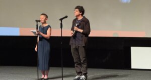 Meet Czech Interpreter Helena Koutná Who Gives Voice to the Stars of the Karlovy Vary Film Festival | beritakitanih Meet Czech Interpreter Helena Koutná Who Gives Voice to the Stars of the Karlovy Vary Film Festival | beritakitanih