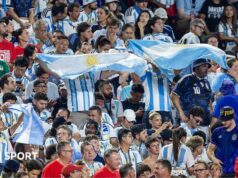 Mengapa Argentina bernyanyi tentang Inggris dan Falklands?
| beritakitanih Mengapa Argentina bernyanyi tentang Inggris dan Falklands?
| beritakitanih