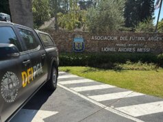 Mengapa Asosiasi Sepak Bola Argentina dilaporkan telah diselidiki atas dugaan pencucian uang di AS
| beritakitanih Mengapa Asosiasi Sepak Bola Argentina dilaporkan telah diselidiki atas dugaan pencucian uang di AS
| beritakitanih