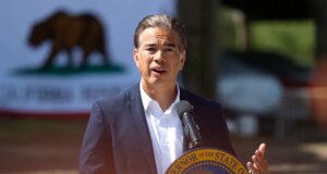 Mengapa Saya Menuntut untuk Memblokir Penggabungan Paramount-Warner Bros. (Kolom Tamu)
| beritakitanih Mengapa Saya Menuntut untuk Memblokir Penggabungan Paramount-Warner Bros. (Kolom Tamu)
| beritakitanih