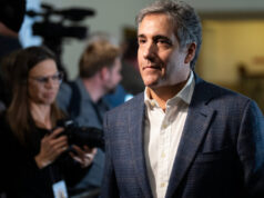 Michael Cohen Membantu Menghukum Trump. Sekarang, Dia Bersikap Baik Lagi.
| beritakitanih Michael Cohen Membantu Menghukum Trump. Sekarang, Dia Bersikap Baik Lagi.
| beritakitanih