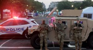 Minnesota menarik pasukan lebih awal dari DC, seiring meningkatnya tekanan terhadap Michigan
| beritakitanih Minnesota menarik pasukan lebih awal dari DC, seiring meningkatnya tekanan terhadap Michigan
| beritakitanih