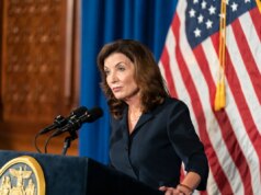 Negara Bagian New York menghentikan pembangunan semua pusat data baru
| beritakitanih Negara Bagian New York menghentikan pembangunan semua pusat data baru
| beritakitanih