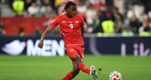 Newcastle diminta membayar £51 juta untuk pemain andalan Freiburg, Johan Manzambi
| beritakitanih Newcastle diminta membayar £51 juta untuk pemain andalan Freiburg, Johan Manzambi
| beritakitanih