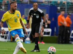 Neymar mengumumkan pensiun internasional setelah Brasil tersingkir dari Piala Dunia
| beritakitanih Neymar mengumumkan pensiun internasional setelah Brasil tersingkir dari Piala Dunia
| beritakitanih