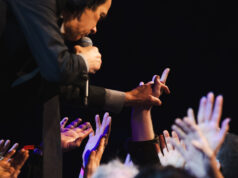 Nick Cave & The Bad Seeds mengumumkan pengambilalihan toko kaset Resident untuk merayakan pertunjukan mudik besar-besaran di Brighton
| beritakitanih Nick Cave & The Bad Seeds mengungkapkan waktu yang ditentukan untuk pertunjukan Brighton Preston Park
| beritakitanih