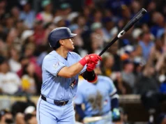 Okamoto dari Blue Jays mencetak homer ke-22 untuk menyamai rekor rookie Ohtani dalam kemenangan 5-3 atas Padres
| beritakitanih Okamoto dari Blue Jays mencetak homer ke-22 untuk menyamai rekor rookie Ohtani dalam kemenangan 5-3 atas Padres
| beritakitanih