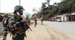 Pasukan keamanan melancarkan operasi pencarian di Manipur setelah dua personel Assam Rifles terbunuh
| beritakitanih Pasukan keamanan melancarkan operasi pencarian di Manipur setelah dua personel Assam Rifles terbunuh
| beritakitanih