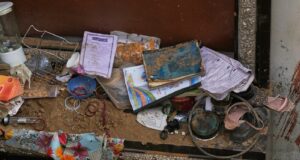 Pemakaman diadakan untuk 14 anak Pakistan yang tewas di runtuhnya pusat bimbingan belajar
| beritakitanih Pemakaman diadakan untuk 14 anak Pakistan yang tewas di runtuhnya pusat bimbingan belajar
| beritakitanih