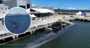Pembangunan kapal selam siluman seberat 2.000 ton yang dapat membawa senjata canggih dimulai di Indonesia
| beritakitanih Pembangunan kapal selam siluman seberat 2.000 ton yang dapat membawa senjata canggih dimulai di Indonesia
| beritakitanih