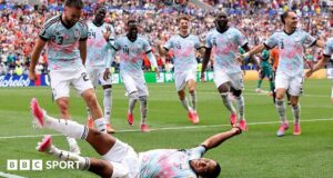 Pemenang terbaru, comeback dan kontroversi – tersingkirnya Senegal secara luar biasa
| beritakitanih Pemenang terbaru, comeback dan kontroversi - tersingkirnya Senegal secara luar biasa
| beritakitanih