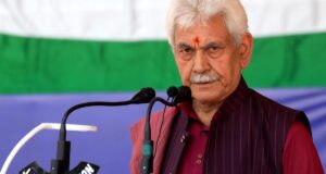 Pemerintahan J&K LG memberhentikan 8 pejabat karena konten pro-separatis di buku perpustakaan
| beritakitanih Pemerintahan J&K LG memberhentikan 8 pejabat karena konten pro-separatis di buku perpustakaan
| beritakitanih