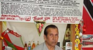 Pemilik restoran Twin Cities Harry Singh meninggal pada usia 81 tahun
| beritakitanih Pemilik restoran Twin Cities Harry Singh meninggal pada usia 81 tahun
| beritakitanih