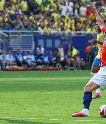 Penawaran untuk Hak Piala Dunia Berikutnya Bisa Dimulai dari $1 Miliar
| beritakitanih Penawaran untuk Hak Piala Dunia Berikutnya Bisa Dimulai dari $1 Miliar
| beritakitanih