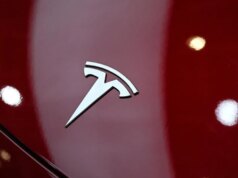 Pengemudi Tesla menghadapi dakwaan pembunuhan atas kecelakaan di Texas yang menewaskan seorang wanita di dalam rumahnya
| beritakitanih Pengemudi Tesla menghadapi dakwaan pembunuhan atas kecelakaan di Texas yang menewaskan seorang wanita di dalam rumahnya
| beritakitanih