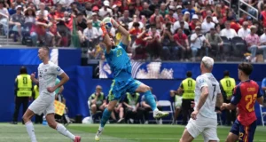 Penjaga gawang Spanyol Unai Simón mencetak rekor Piala Dunia dengan 519 menit berturut-turut tanpa mencetak gol
| beritakitanih Penjaga gawang Spanyol Unai Simón mencetak rekor Piala Dunia dengan 519 menit berturut-turut tanpa mencetak gol
| beritakitanih