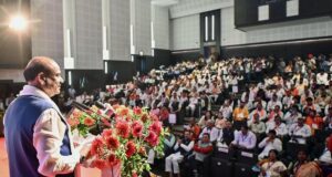 Perdebatan legislatif harus fokus pada solusi, bukan kritik: Ketua Lok Sabha Om Birla
| beritakitanih Perdebatan legislatif harus fokus pada solusi, bukan kritik: Ketua Lok Sabha Om Birla
| beritakitanih