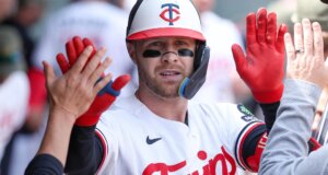 Peringkat Cedera Baseball Fantasi: 50 IL teratas yang disembunyikan dengan Ryan Jeffers, Munetaka Murakami hampir kembali
| beritakitanih Peringkat Cedera Baseball Fantasi: 50 IL teratas yang disembunyikan dengan Ryan Jeffers, Munetaka Murakami hampir kembali
| beritakitanih